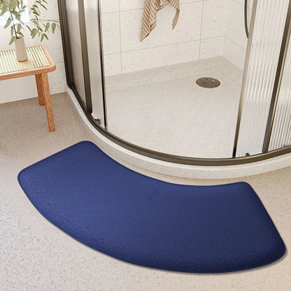 Thickened Absorbent Curved Bathroom Mat