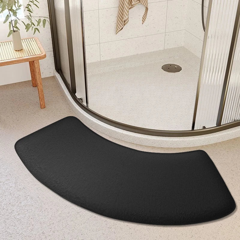 Thickened Absorbent Curved Bathroom Mat