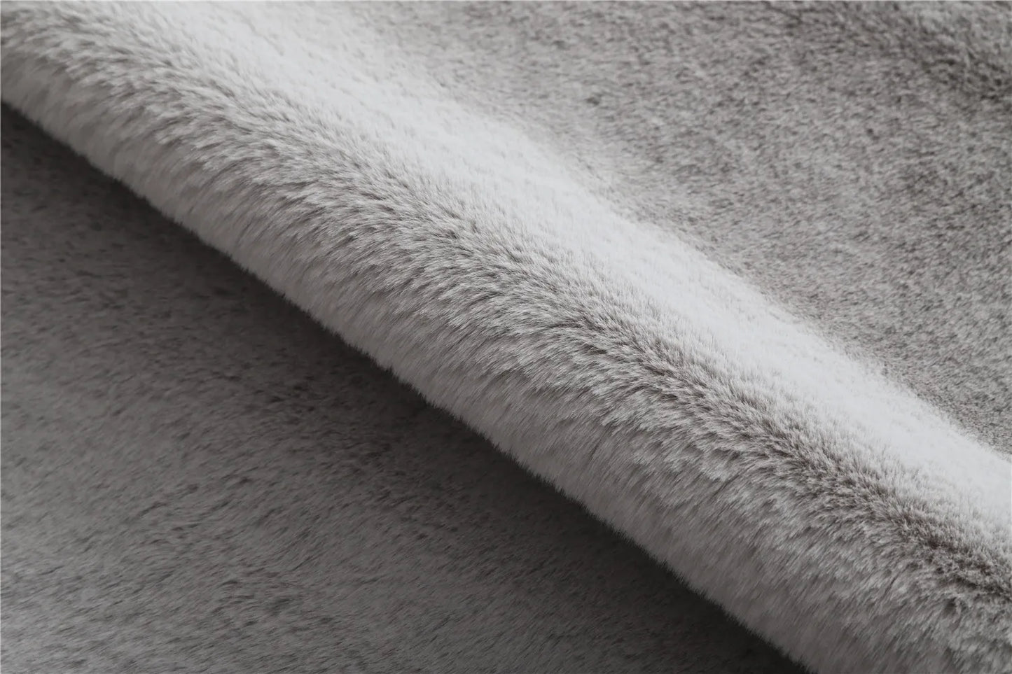 Ultra Soft Faux Rabbit Fur Sheepskin Rug